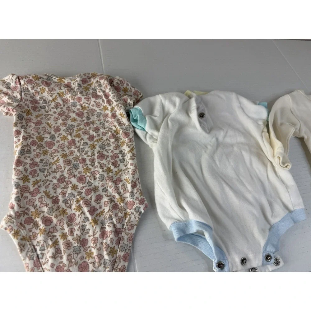 Carter's baby bodysuit & Shirt bundle Size 3 Months Set Of 3 Pieces Cotton